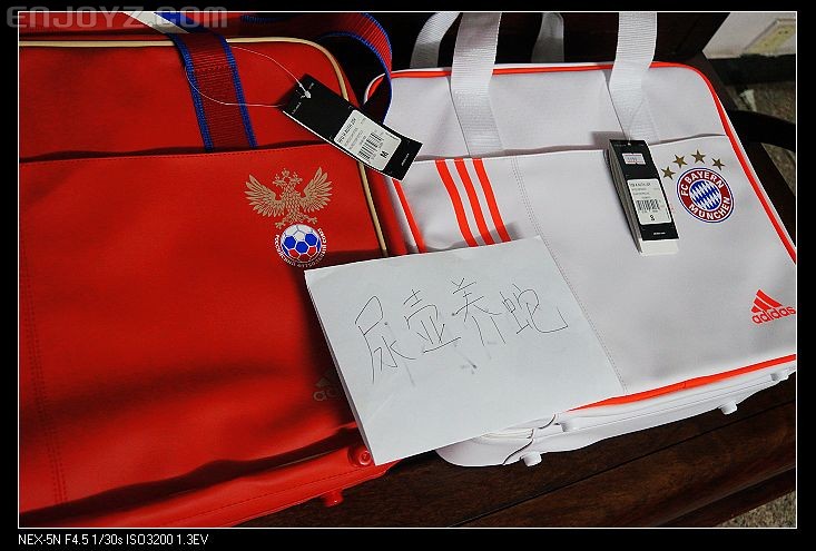 俄罗斯主场 TECHFIT 球员版球衣 黄金尺码_足