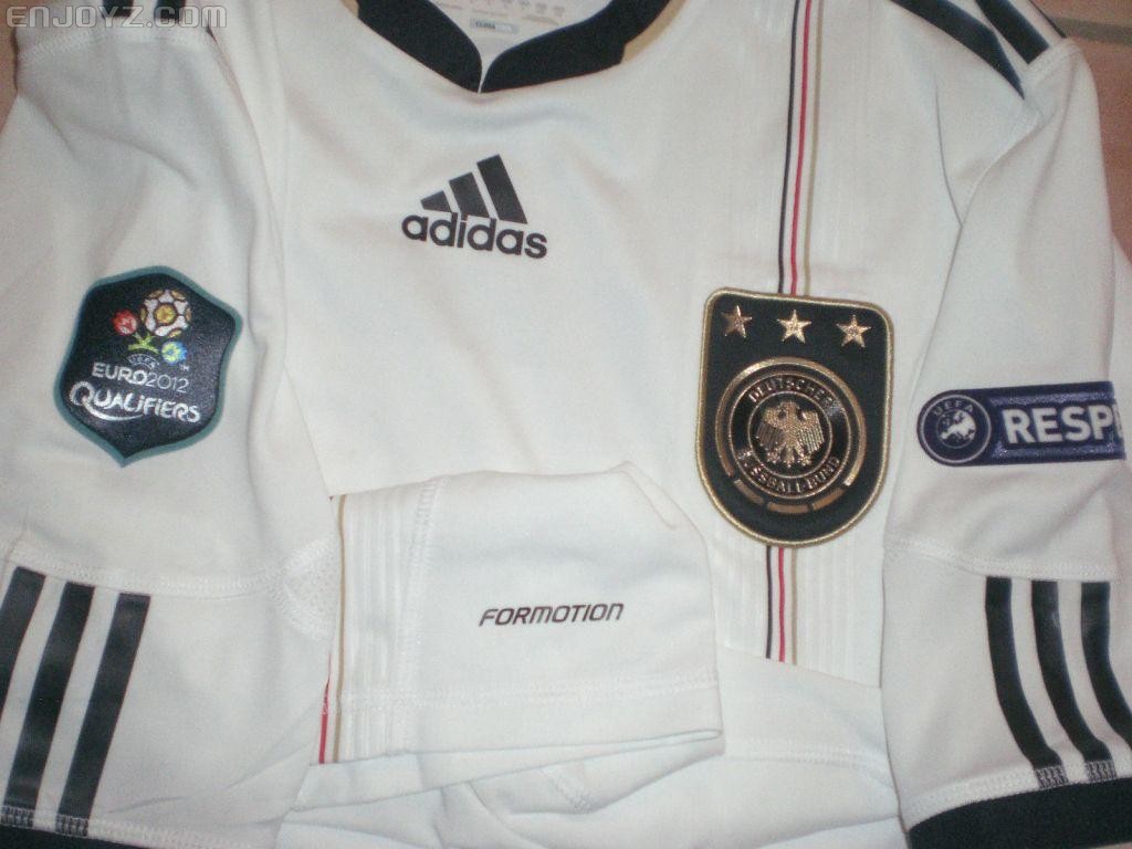2012 UEFA European Cup Qualifiers Germany Home Match Issued, No.5 Mats Hummels_3.jpg