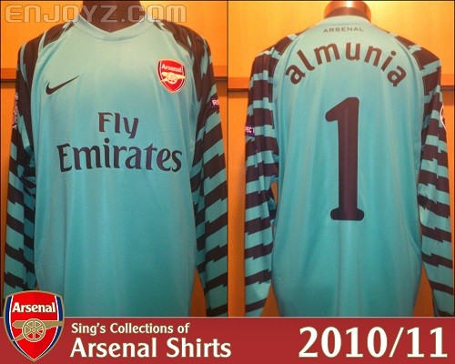 10-11 GK Almunia (T).jpg