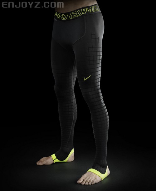 Nike-Recovery-Hypertight_07.jpg