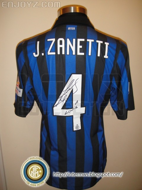 inter 11-12 home  supercoppa Zanetti signed shirt 1.JPG