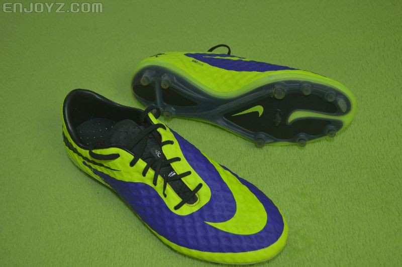 550包邮出 下地3场真草 9新 nike hypervenom phantom fg顶级毒蜂