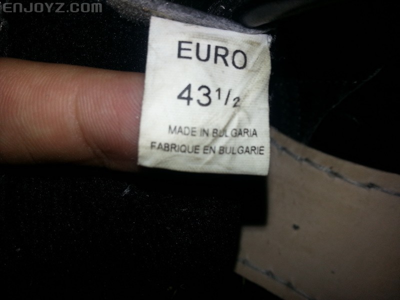 码数，我平时选鞋都是jp285，这鞋是保加利亚产的