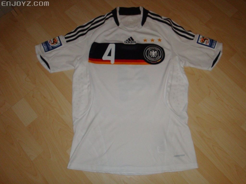 2010 FIFA World Cup Qualifiers Germany Home Match Issued, No.4 TASCI_1.jpg