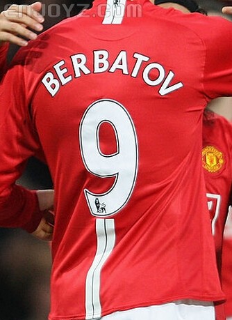 如何区分曼联07080809联赛版欧冠版