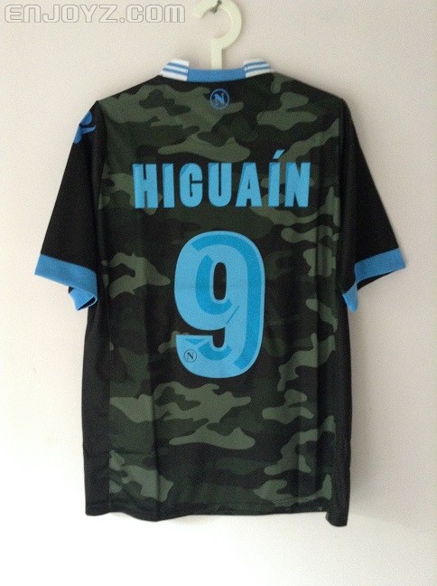 Camo_Higuain_1.jpg