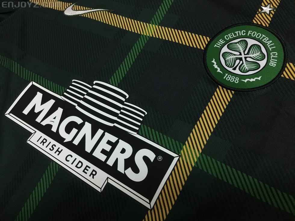 2014-2015 Celtic Away (8).jpg