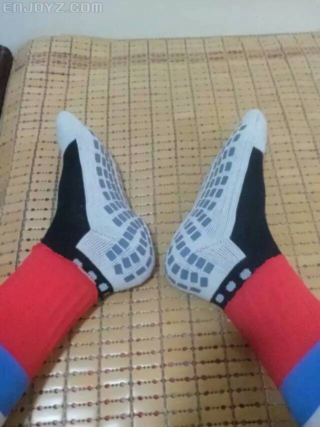 how to wear trusox like Pro如何向职业球员那样穿神袜trusox_足球鞋综合讨论_ENJOYZ足球装备论坛