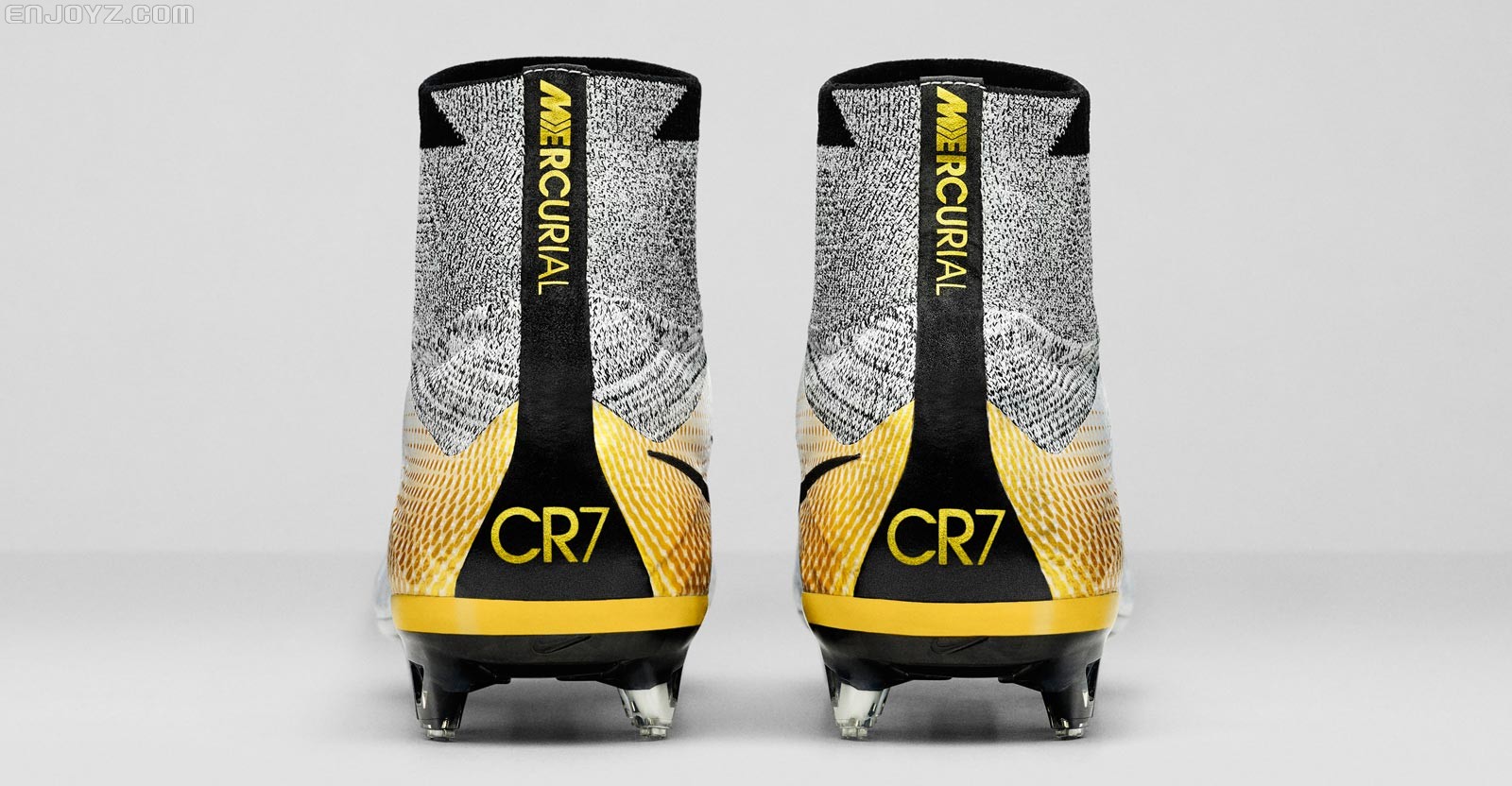 nike-mercurial-superfly-cr7-324k-gold-boots-7.jpg