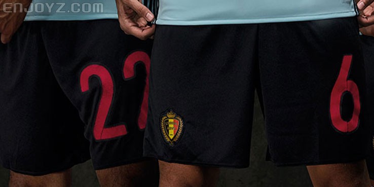 adidas-euro-2016-kits-feature-ridiculously-oversized-short-numbers-3.jpg