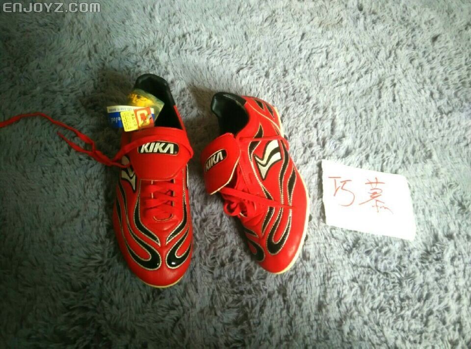 韩国进口 kika 红色斑马 职业队配发款 jp265_足球装备交易_enjoyz
