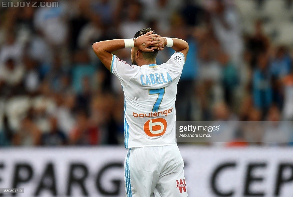 remy-cabella-of-marseille-during-the-football-ligue-1-match-between-picture-id58.jpg