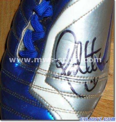 Zambrotta_2006_2007_WC2006_Boots_Nike_Worn_Signed_07[1].jpg