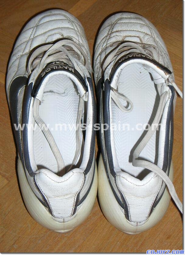 Maniche_2006_2007_Boots_Nike_Worn_02[1].jpg