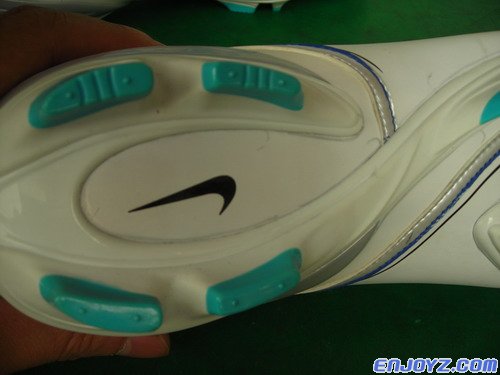 NIKE FIRST2 CLUB FG ID 11.jpg