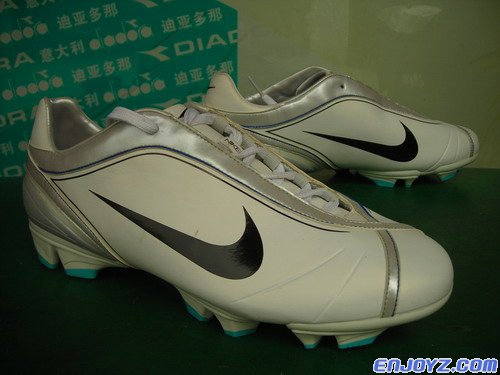 NIKE FIRST2 CLUB FG ID 1.jpg