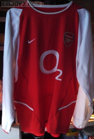 12arsenal 02-04 home 1LS