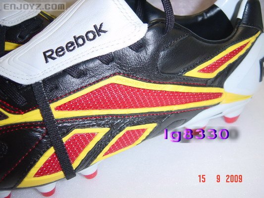 my_soccer boots_0355_resize.jpg