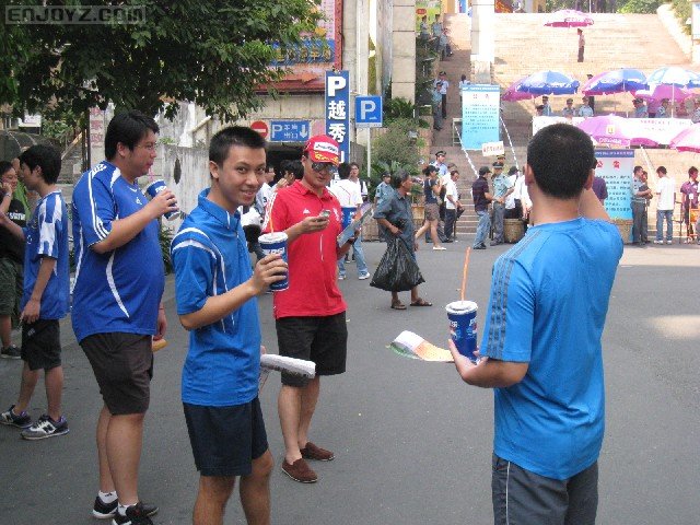 真自私 只会自己享受 日