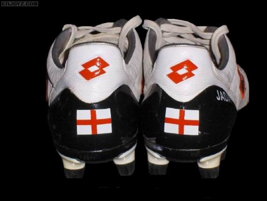 调整大小 glen_johnson_match_worn_boots_6.jpg