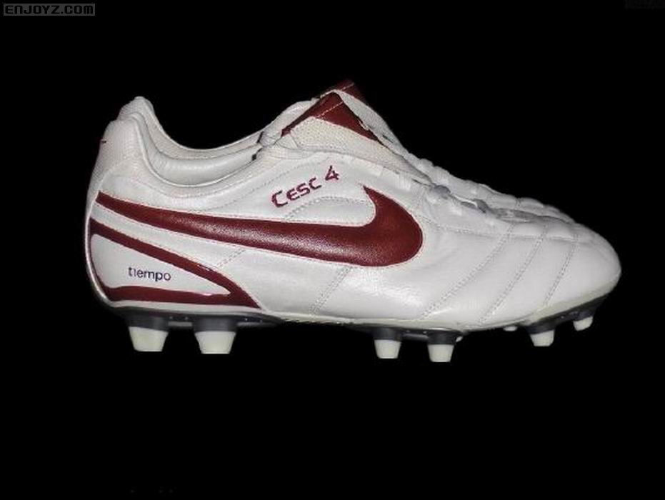 调整大小 cesc_fabregas_match_worn_boots_1.jpg