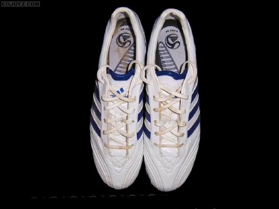 frank_lampard_match_worn_boots_2.jpg