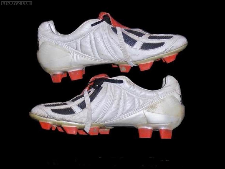 ze_roberto_match_worn_boots_5.jpg