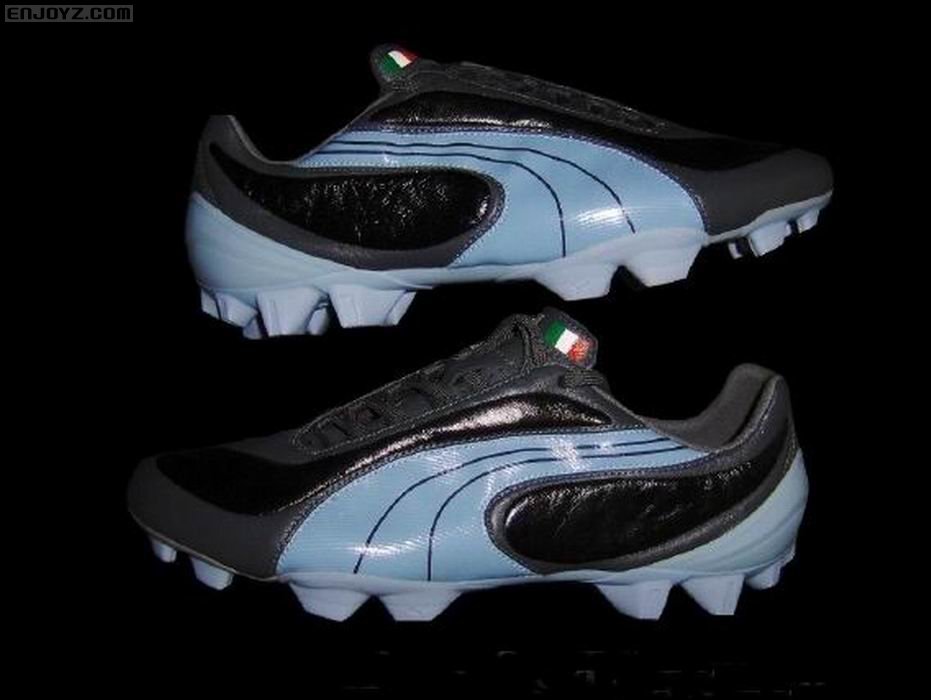 调整大小 gianluigi_buffon_match_worn_boots_5.jpg