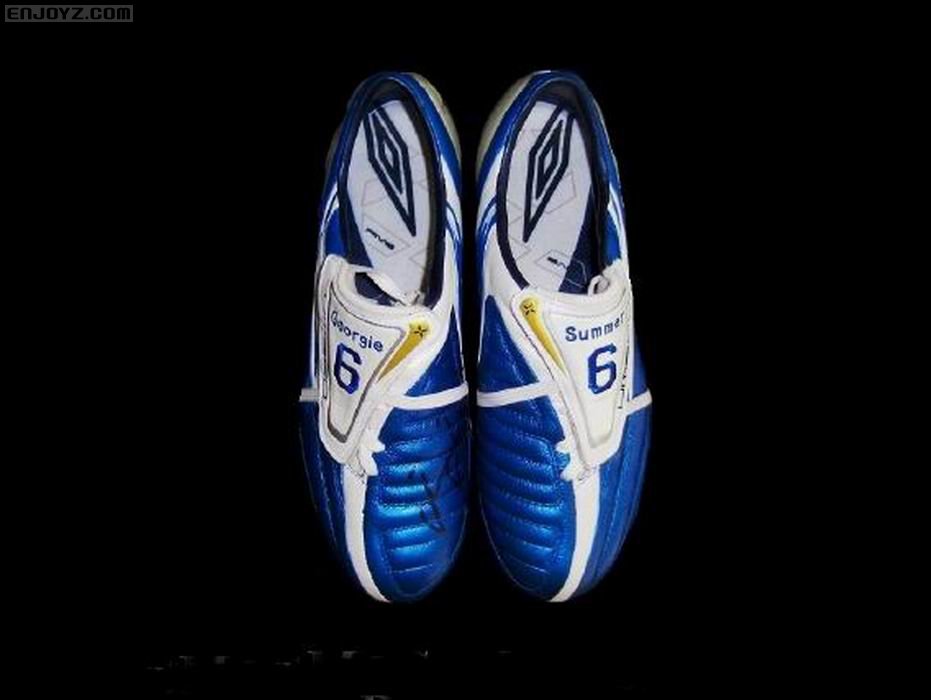 调整大小 john_terry_match_worn_boots_2.jpg