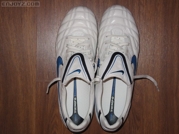 NIKE TIEMPO 传奇3代白兰版04.jpg