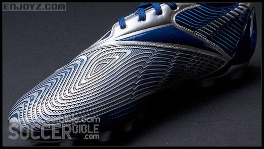 reebok_instante2_blue_tech06.jpg