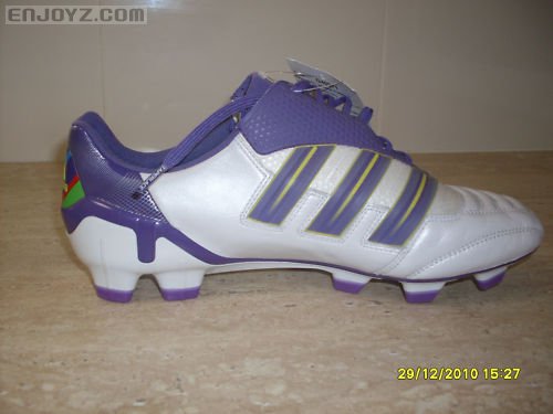 Adidas AdiPower Predator 27.jpg