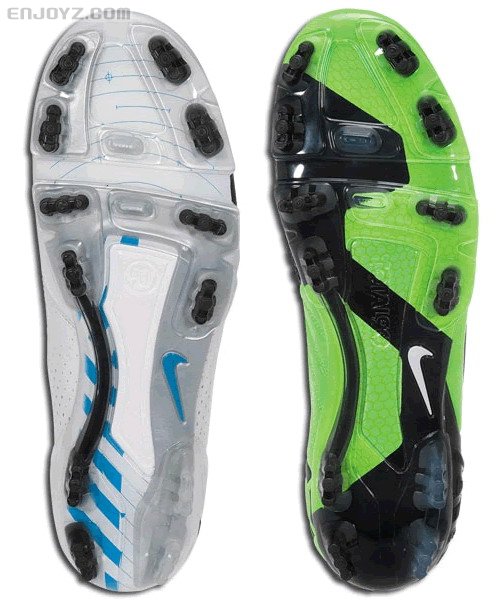 Nike-T90-Laser-II-vs-Nike-T90-Laser-III-Sole-Plate.jpg