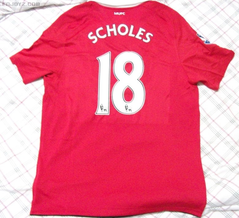 齐祖说他棒,哈维也是他的球迷,他叫保罗 斯科尔斯_球衣装备综合讨论