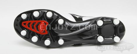 football-boots-mizuno-morelia-neo-white-black-red.jpg