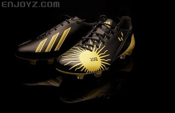 F50 adizero 02.jpg