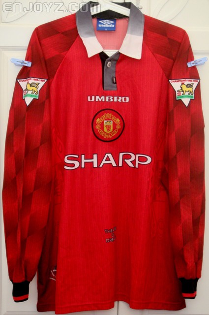 05 Cantona 96-97 EPL Home B .JPG