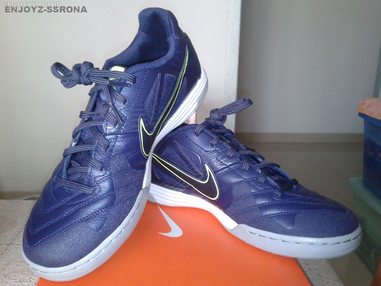 NIKE LUNAR GATO 紫色