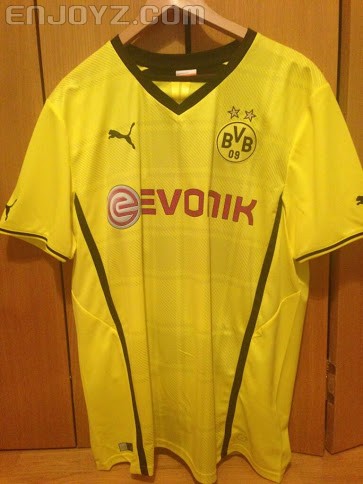 Borussia+Dortmund+13-14+Home+Kit.jpg