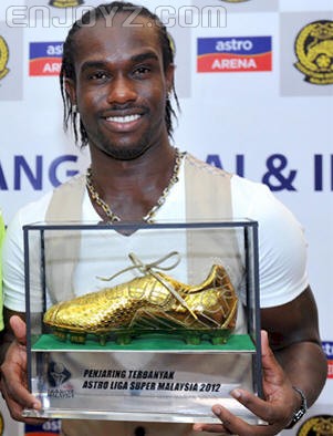 Francais Doe(Golden Boot).jpg