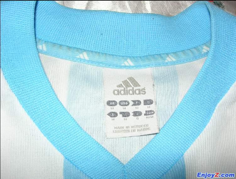 03－04球员版的领标，写明了产地的，用来区别假货